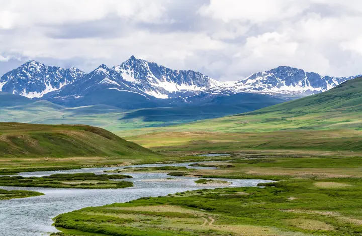 The open plains and river of Deosai National Park