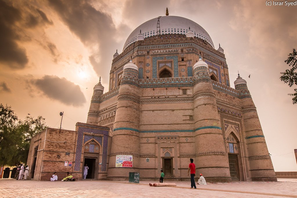 Multan: The City of Saints and Splendor